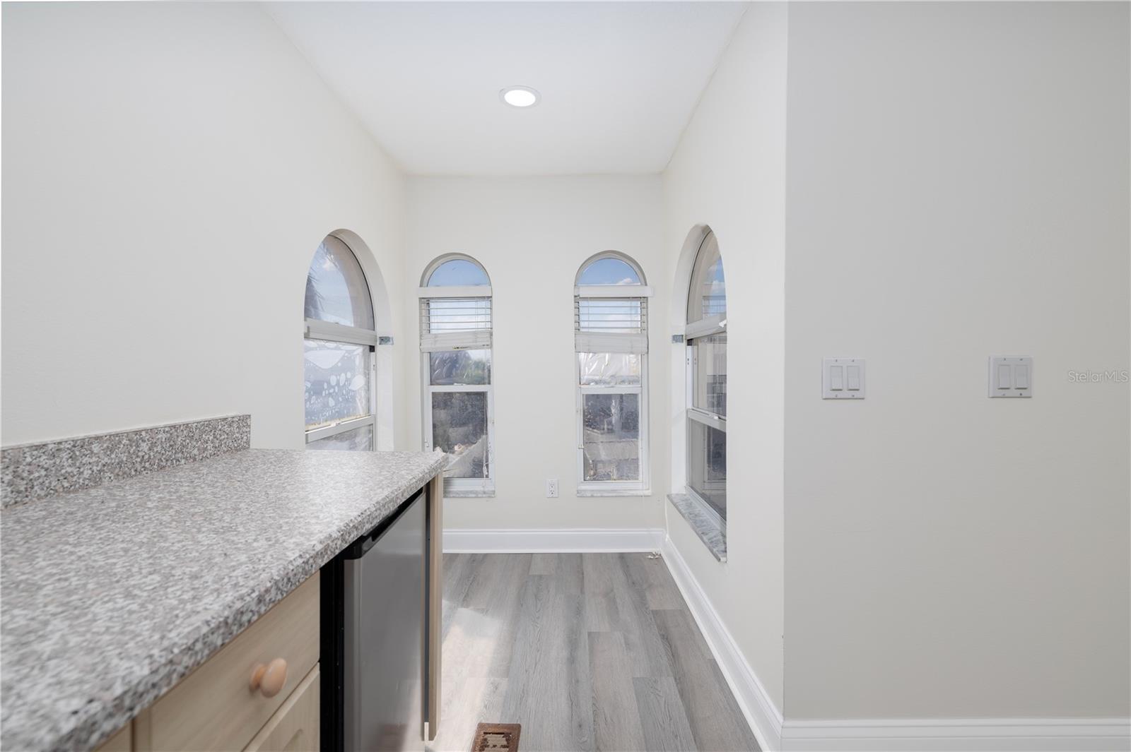 Image 32 of 61 For 3074 Ocean Shore Boulevard