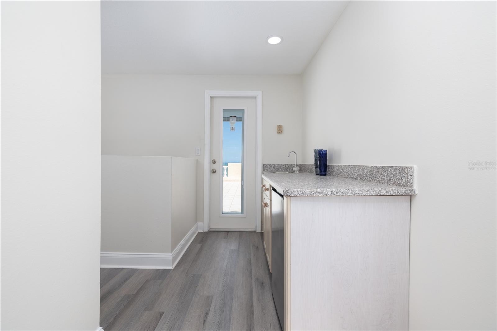 Image 34 of 61 For 3074 Ocean Shore Boulevard