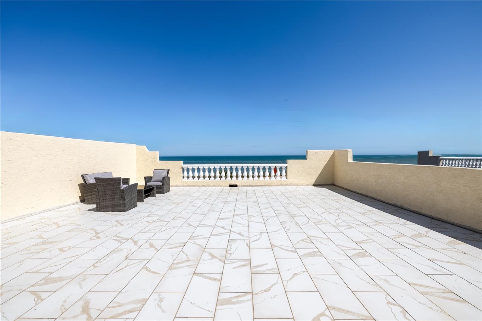 Image 36 of 61 For 3074 Ocean Shore Boulevard