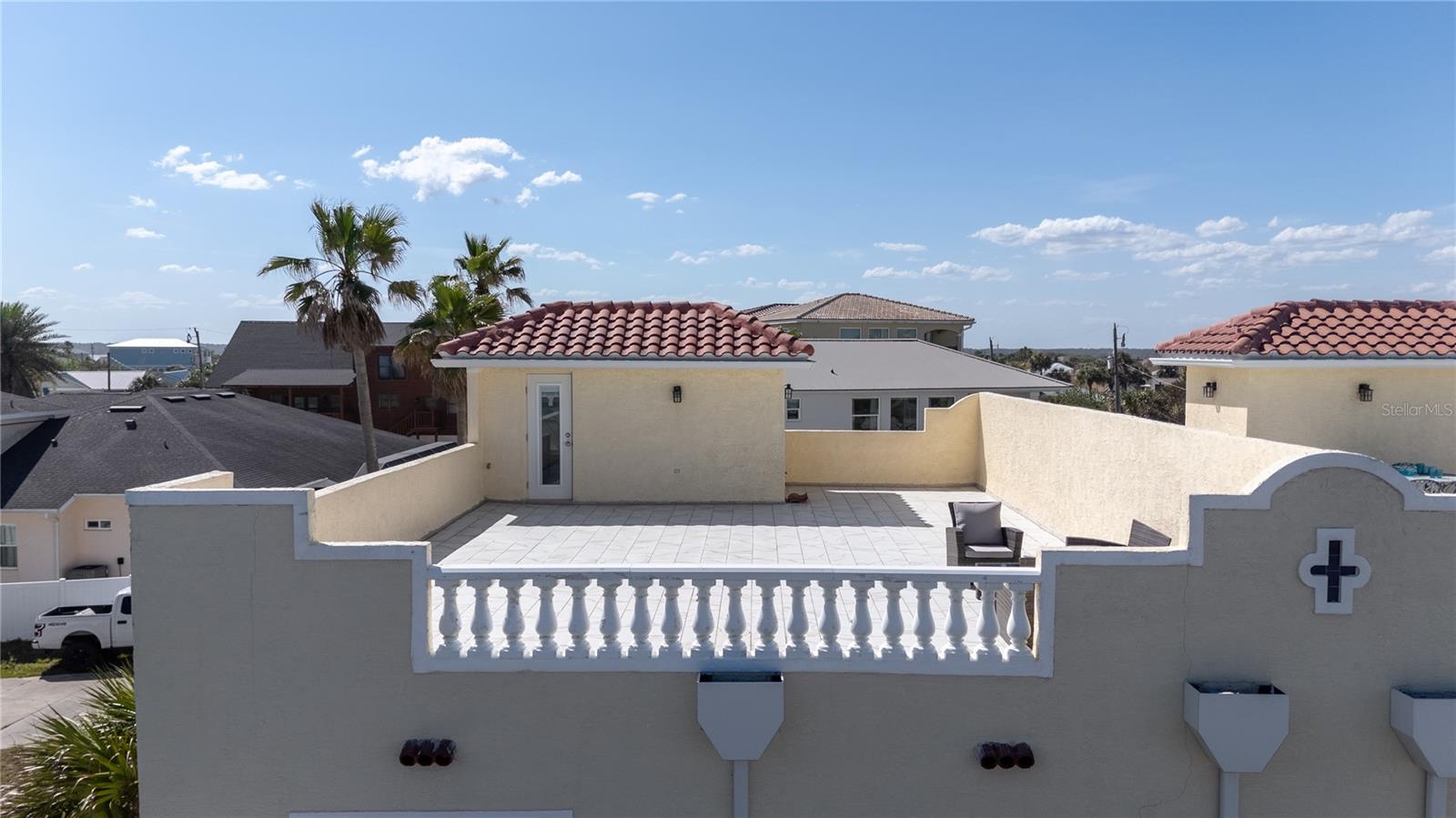 Image 4 of 61 For 3074 Ocean Shore Boulevard