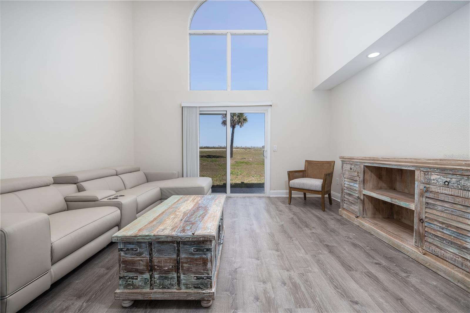 Image 7 of 61 For 3074 Ocean Shore Boulevard