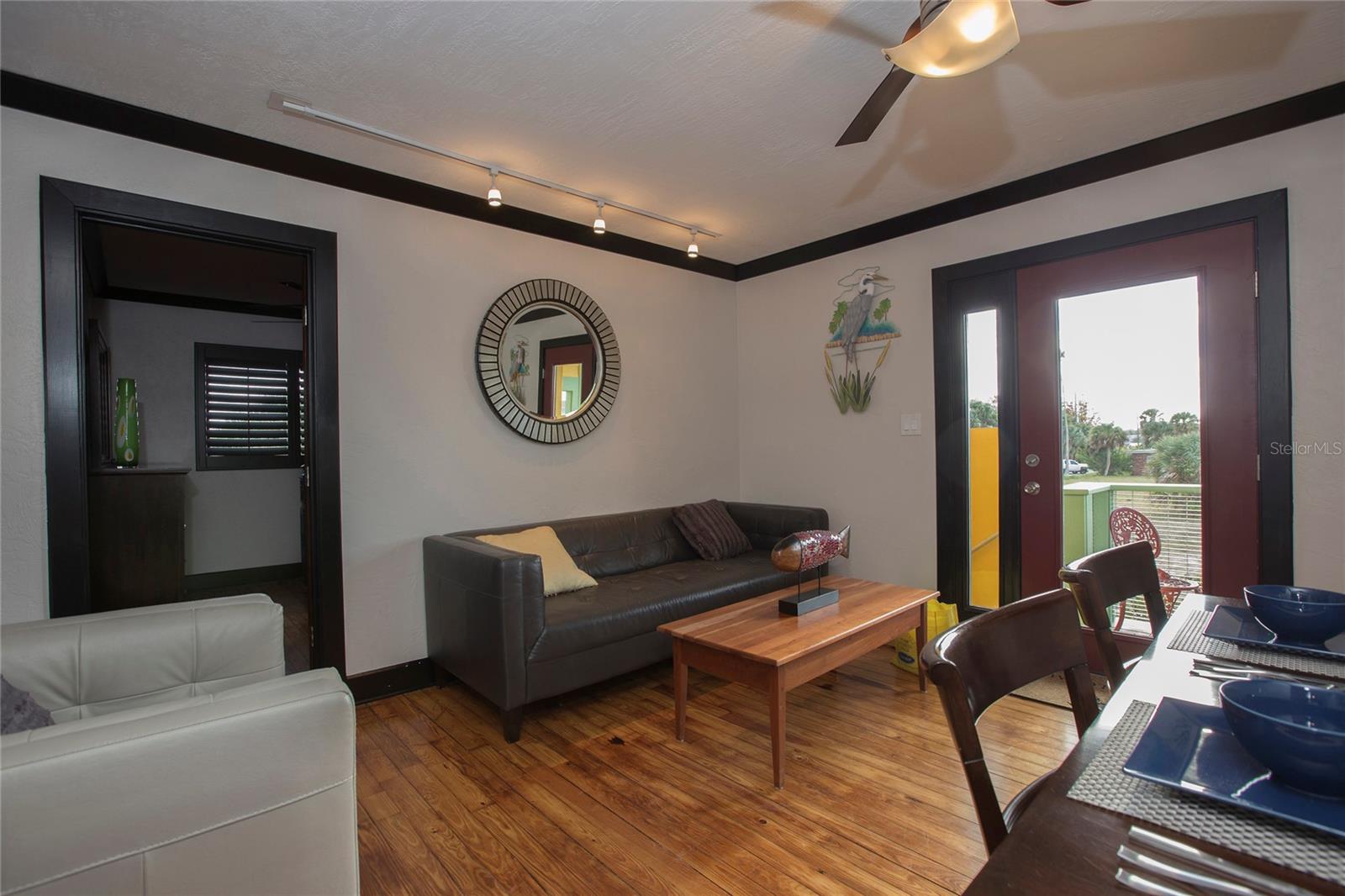 Image 20 of 34 For 472 Causeway