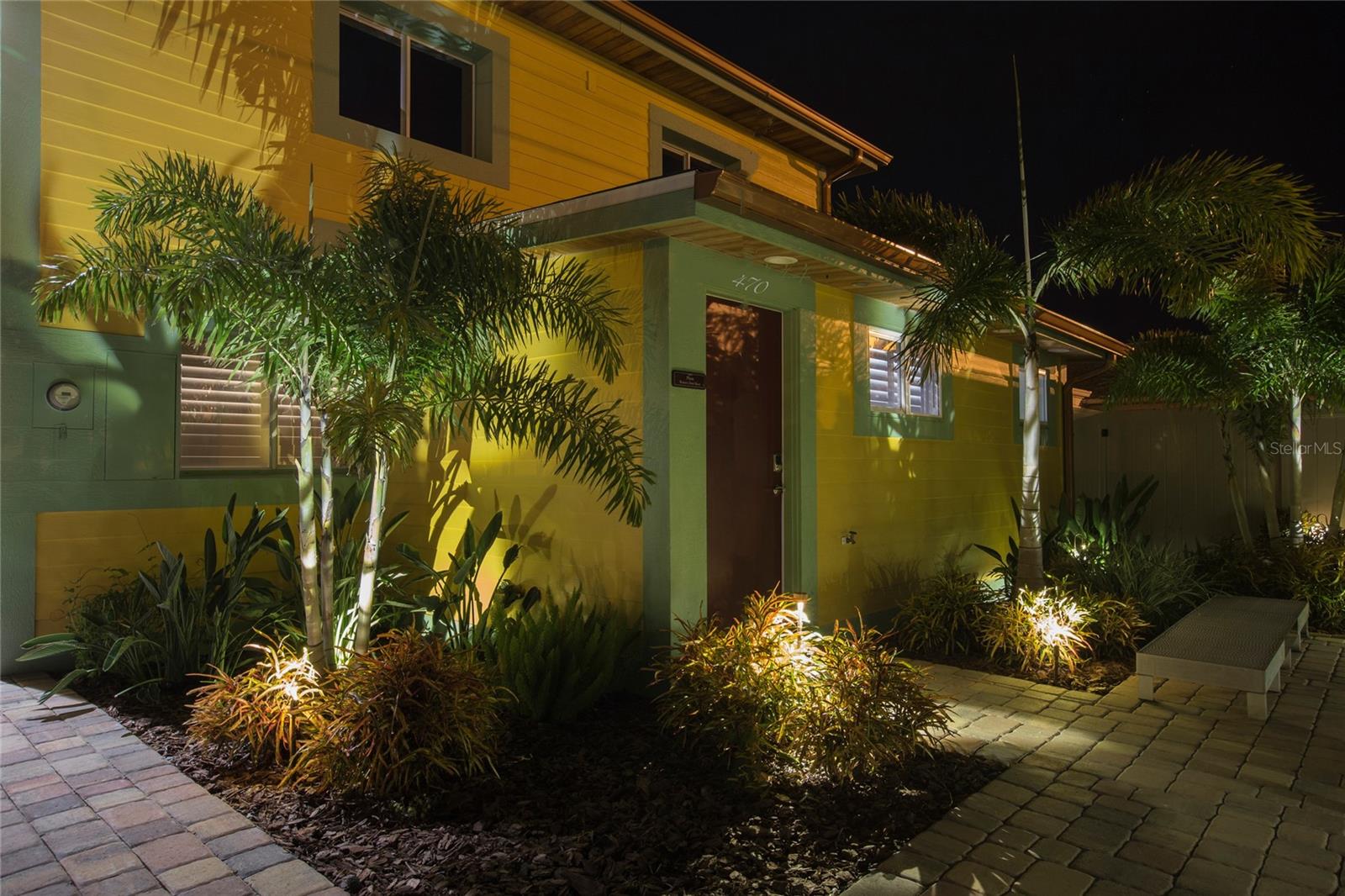 Image 28 of 34 For 472 Causeway