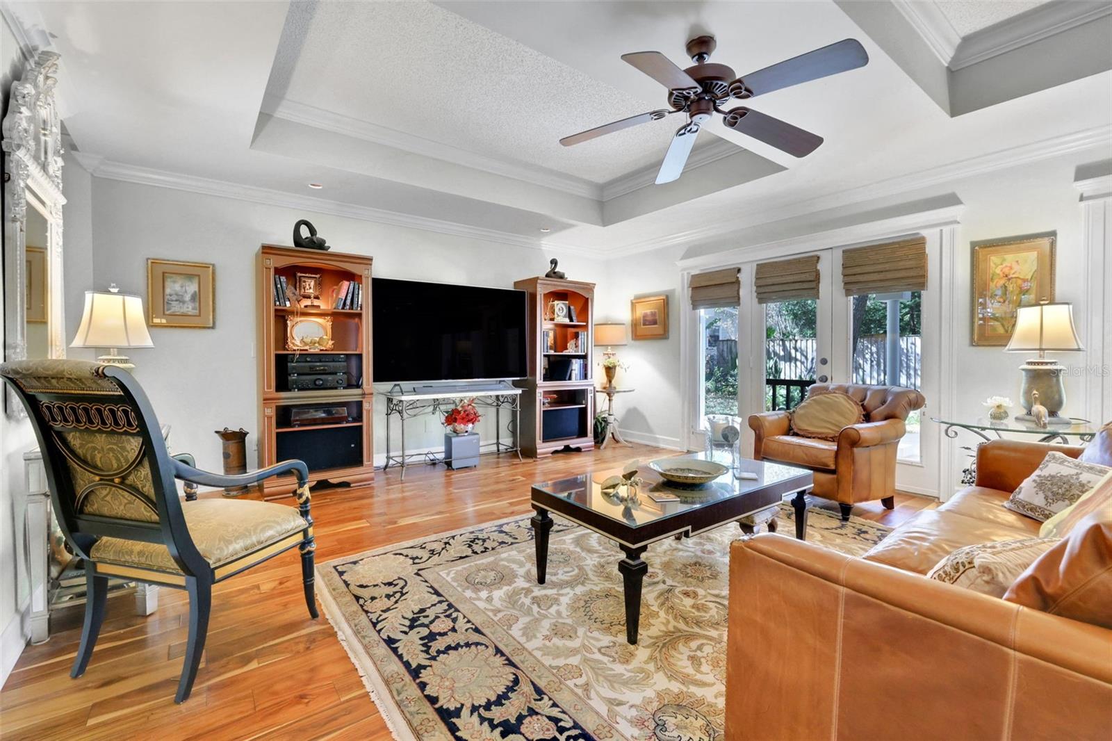 Image 28 of 73 For 111 Esther Street