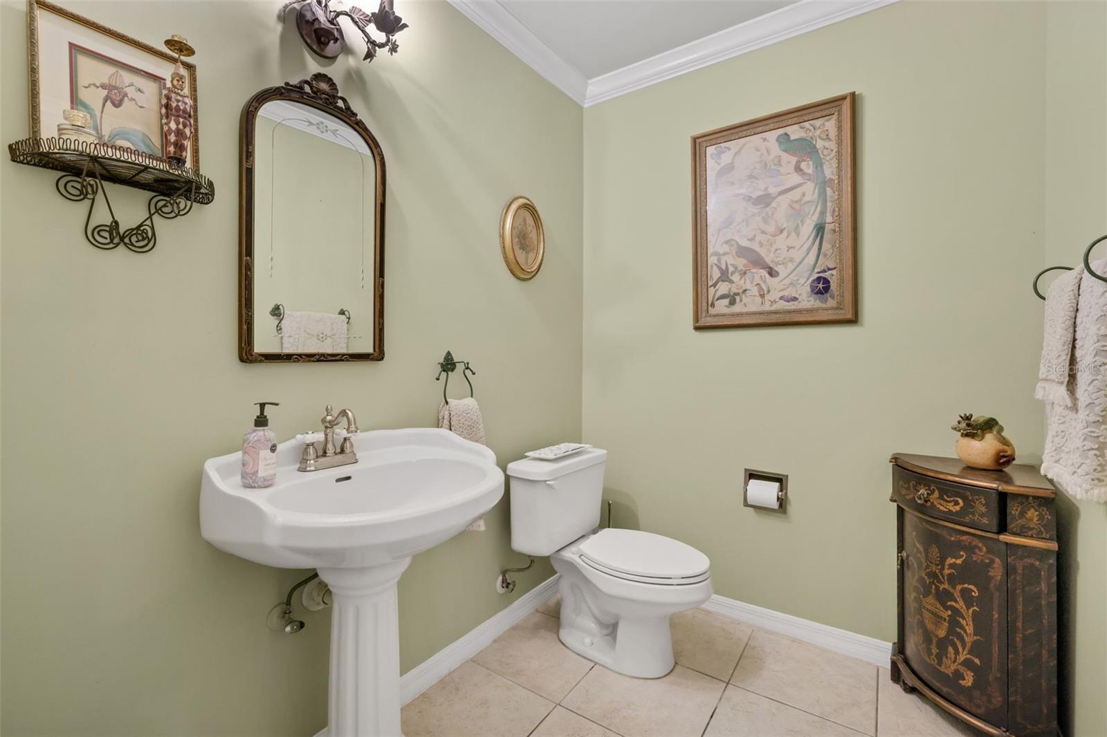 Image 31 of 73 For 111 Esther Street