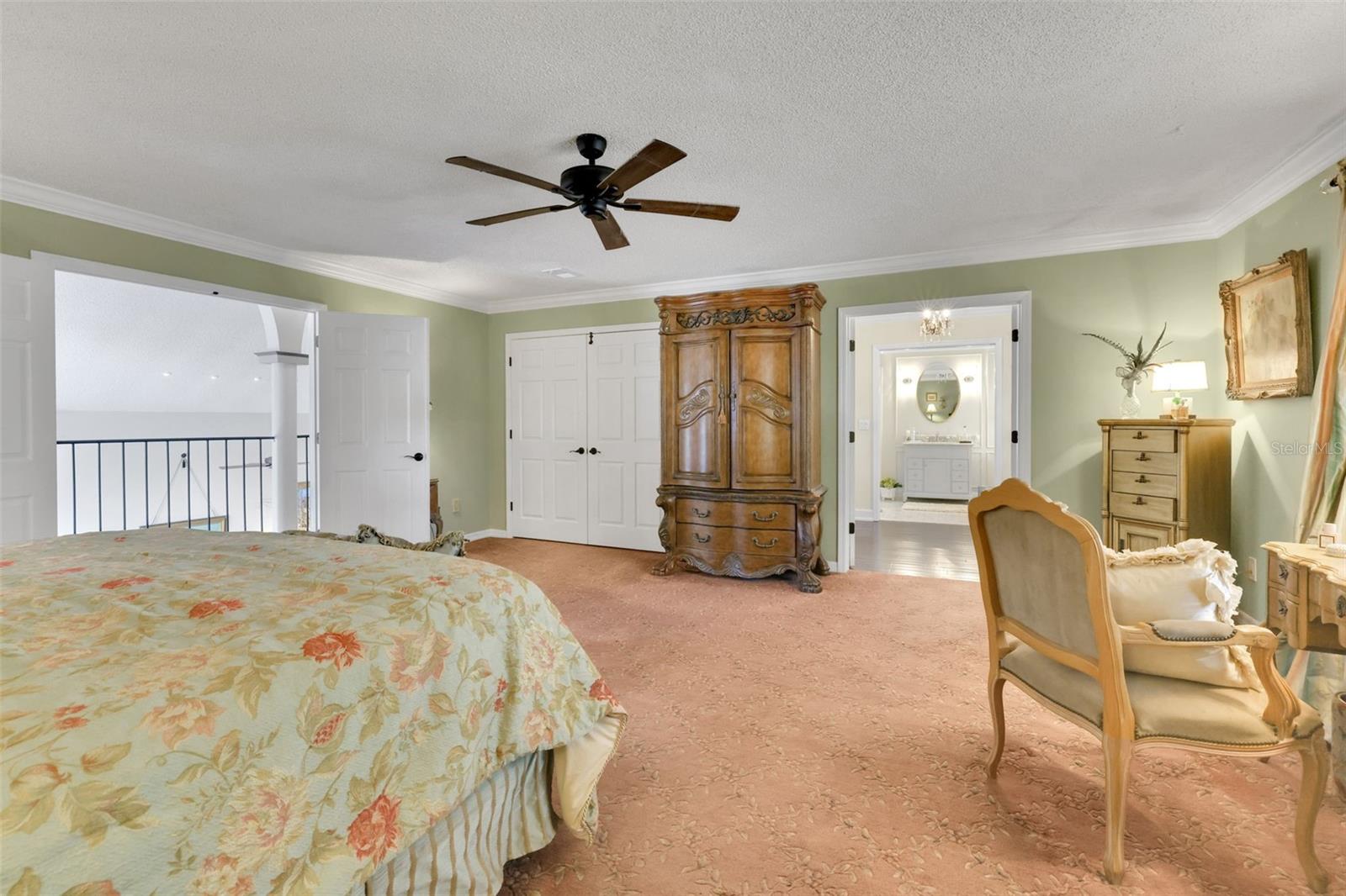 Image 37 of 73 For 111 Esther Street