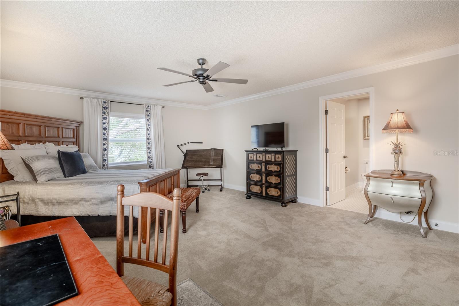 Image 43 of 73 For 111 Esther Street