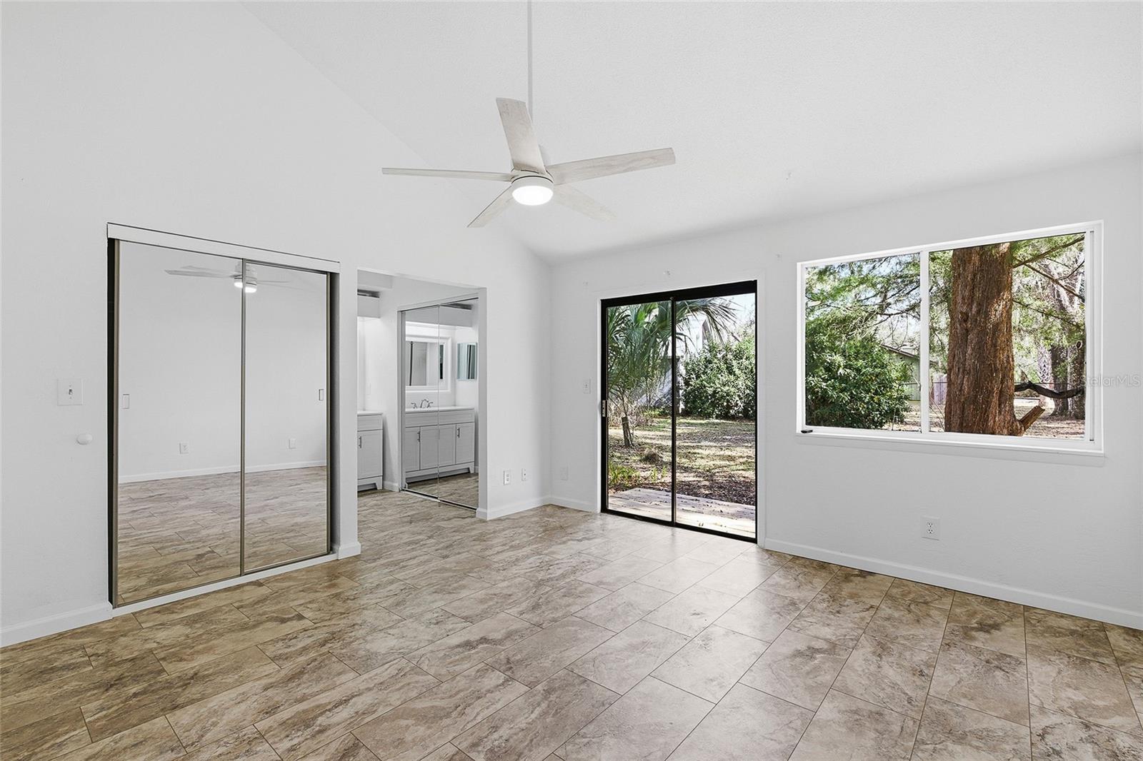 Image 26 of 37 For 38 Snaresbrook Court