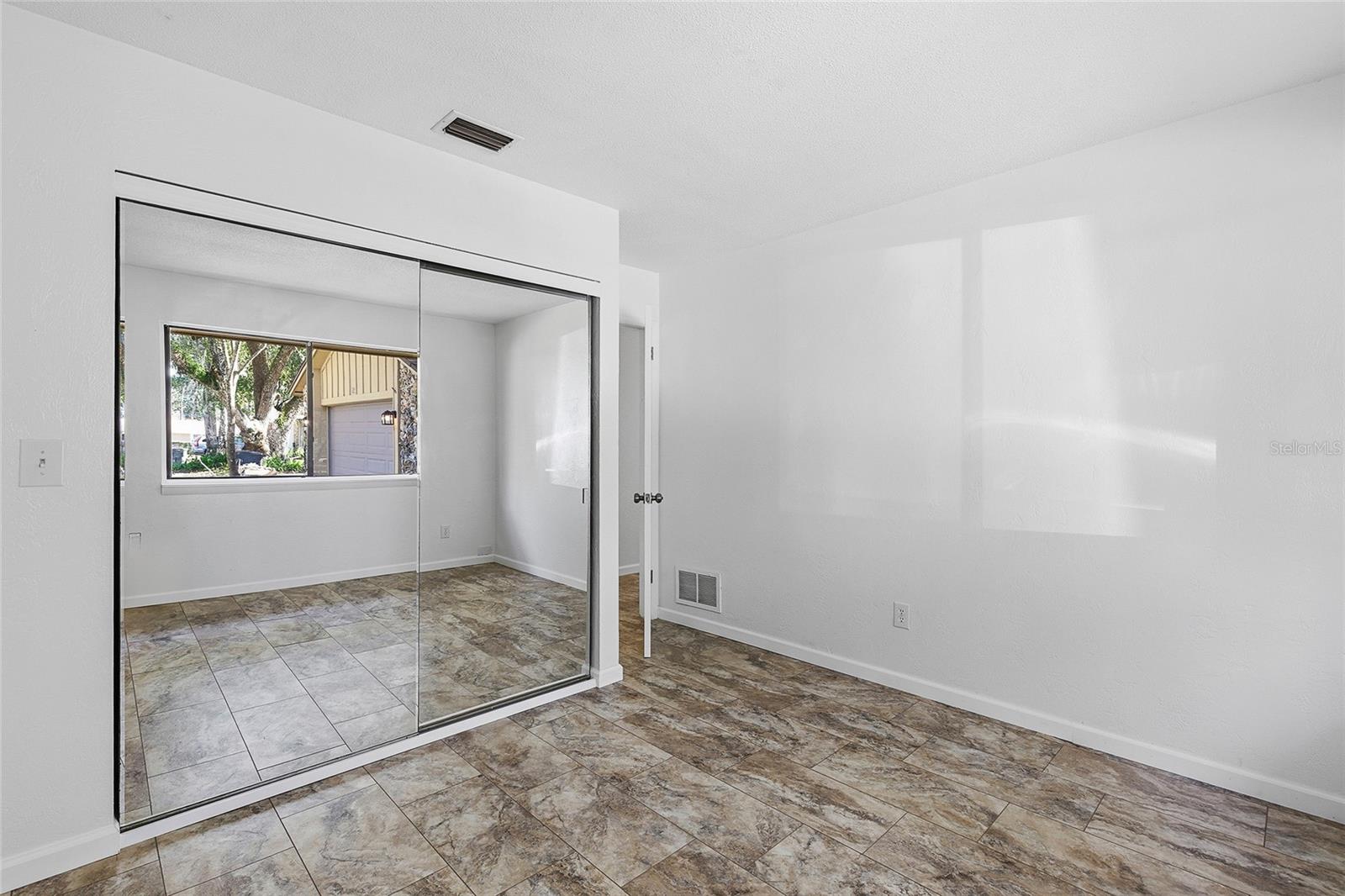 Image 32 of 37 For 38 Snaresbrook Court