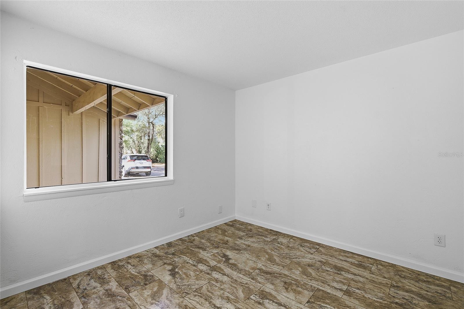 Image 34 of 37 For 38 Snaresbrook Court