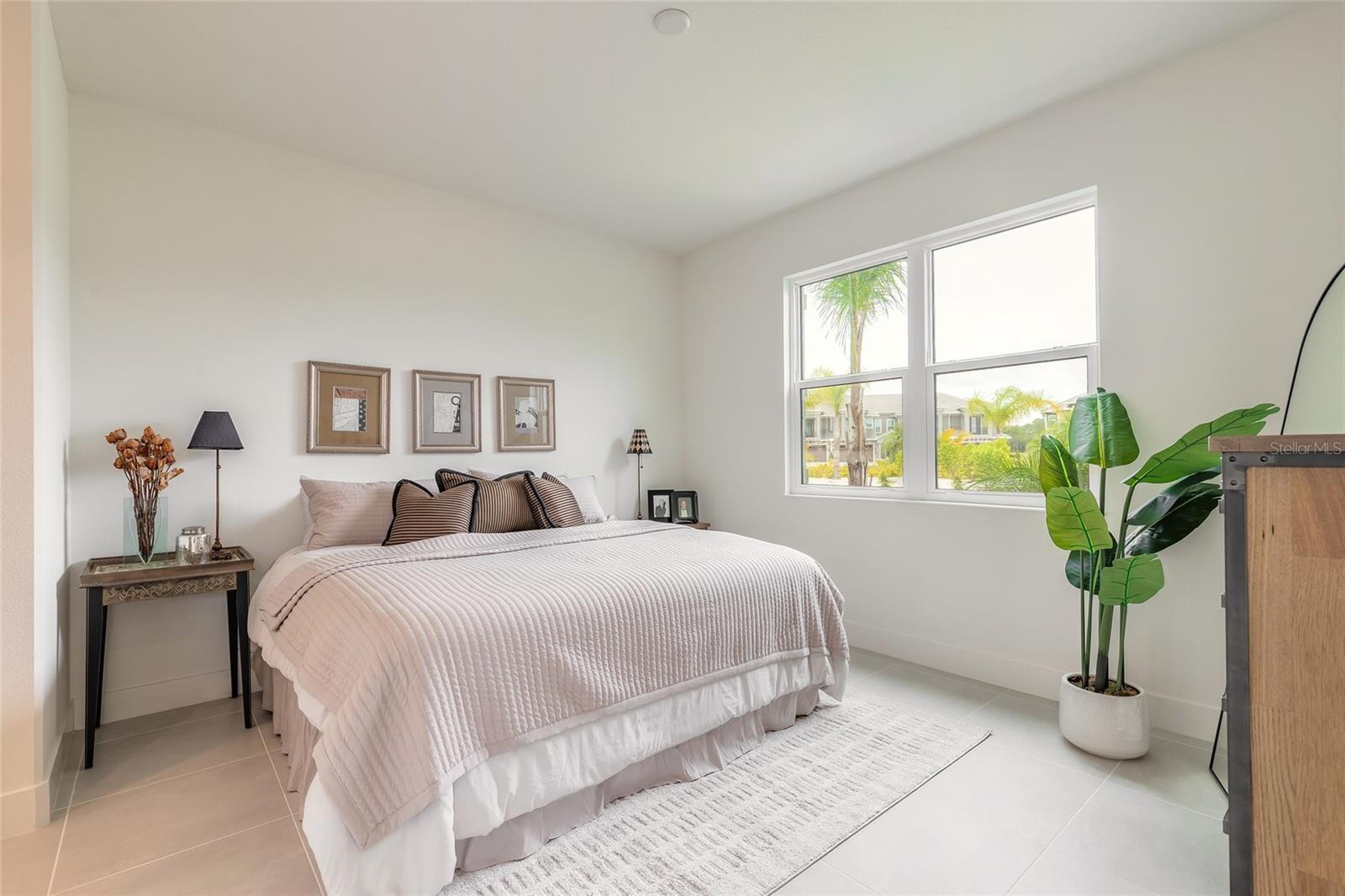 Image 16 of 40 For 3038 Isles Way