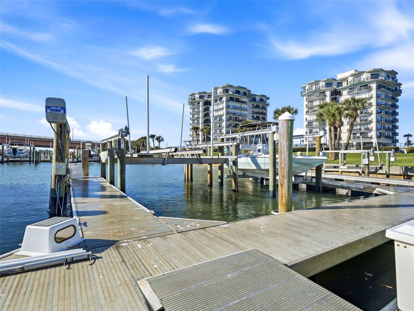 Image 2 of 69 For 501 Causeway  7070