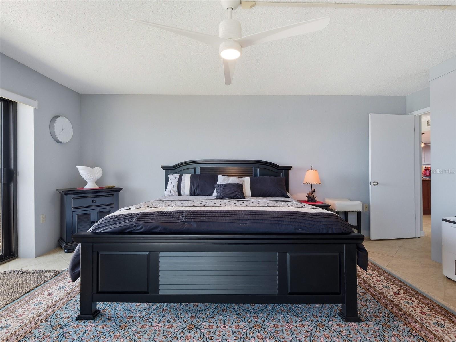 Image 27 of 69 For 501 Causeway  7070