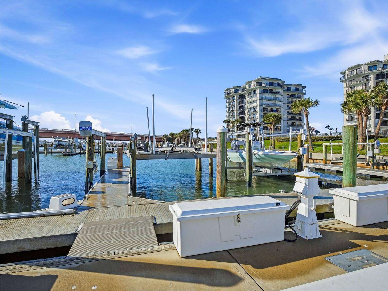 Image 3 of 69 For 501 Causeway  7070