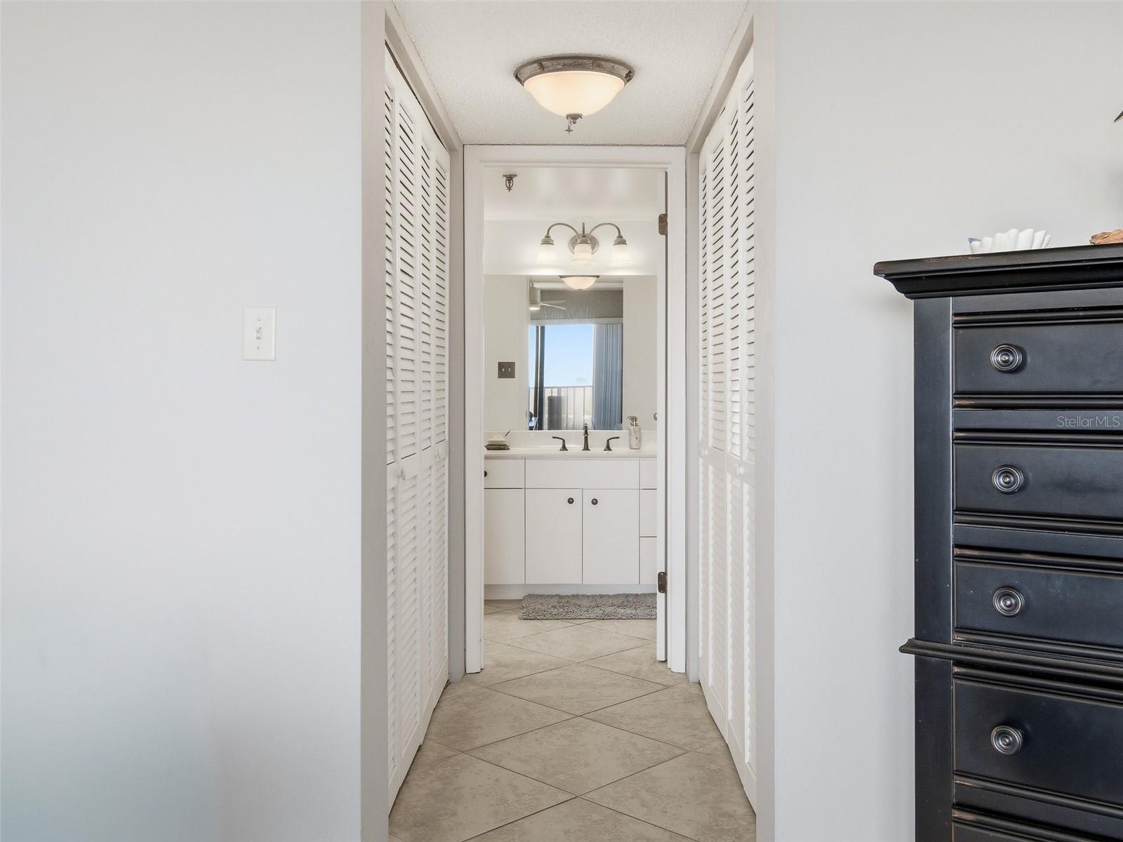 Image 31 of 69 For 501 Causeway  7070