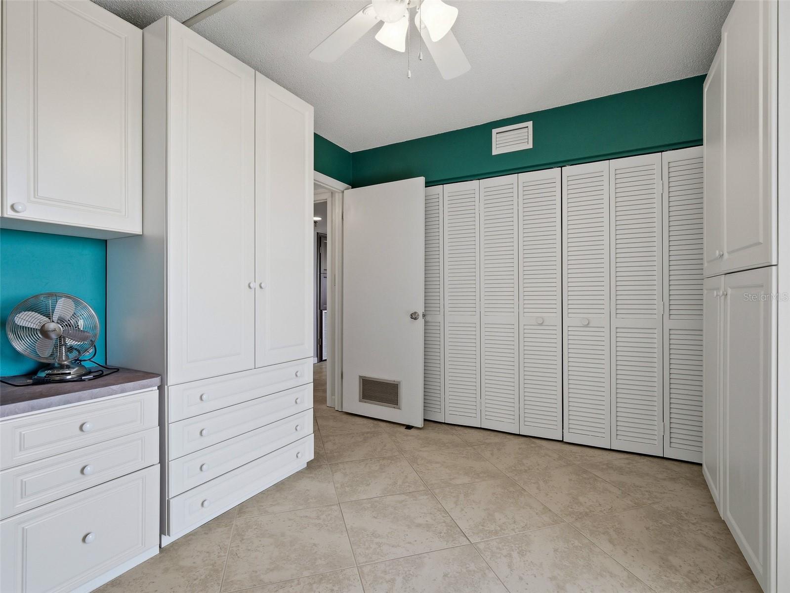 Image 37 of 69 For 501 Causeway  7070