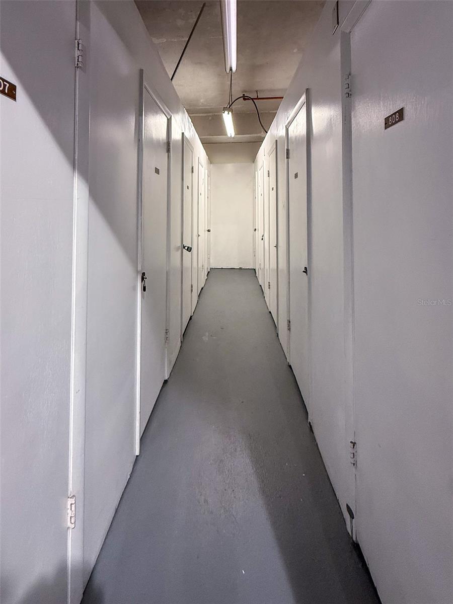 Image 45 of 69 For 501 Causeway  7070