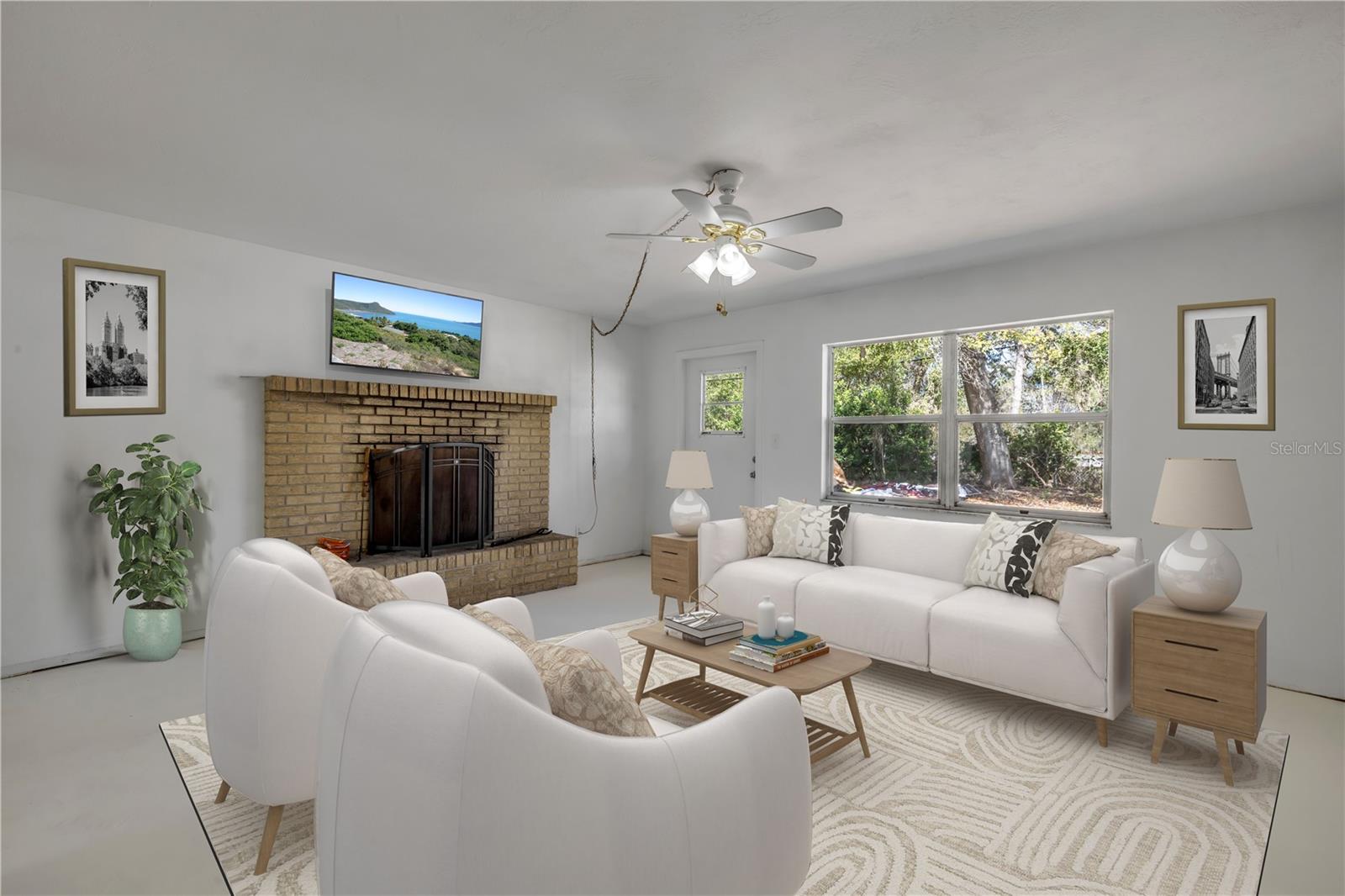 Image 15 of 31 For 546 Cambridge Circle