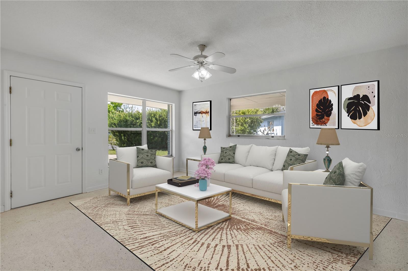 Image 4 of 31 For 546 Cambridge Circle