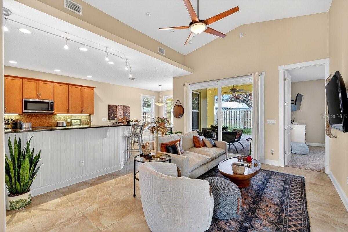 Image 20 of 49 For 307 Jessamine Avenue