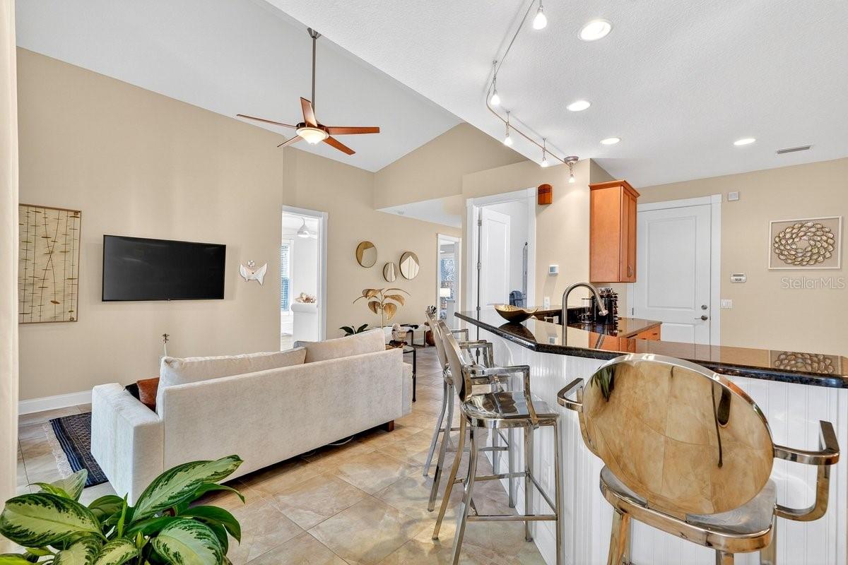 Image 22 of 49 For 307 Jessamine Avenue