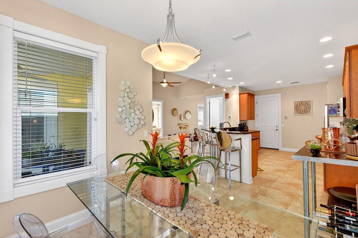 Image 25 of 49 For 307 Jessamine Avenue