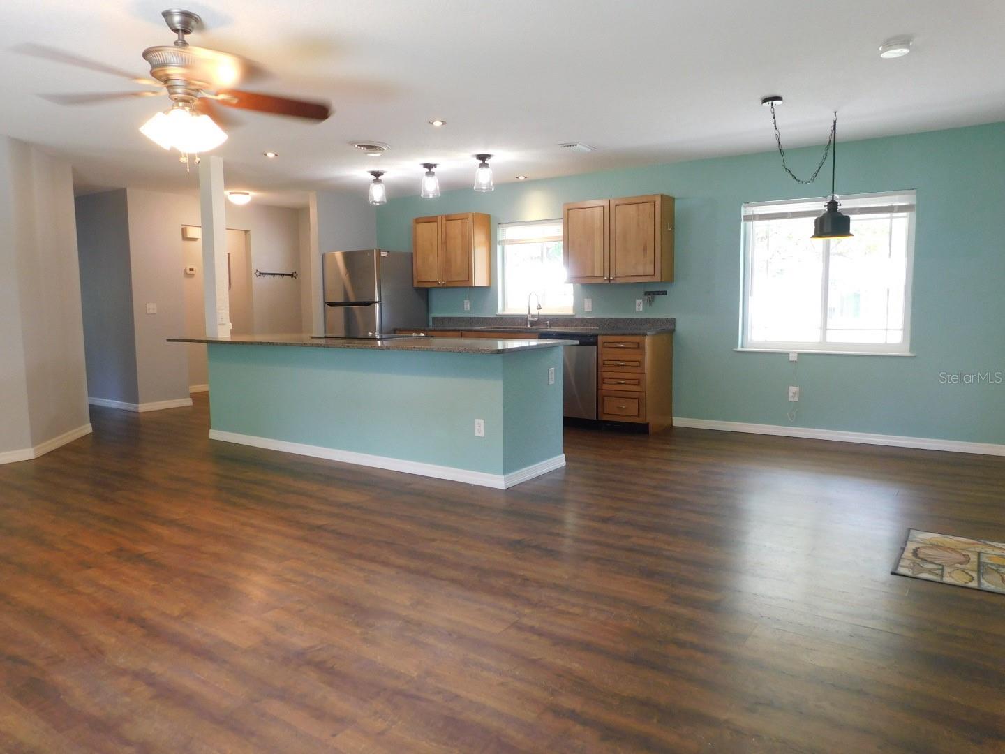 Image 2 of 37 For 1709 Umbrella Tree Drive