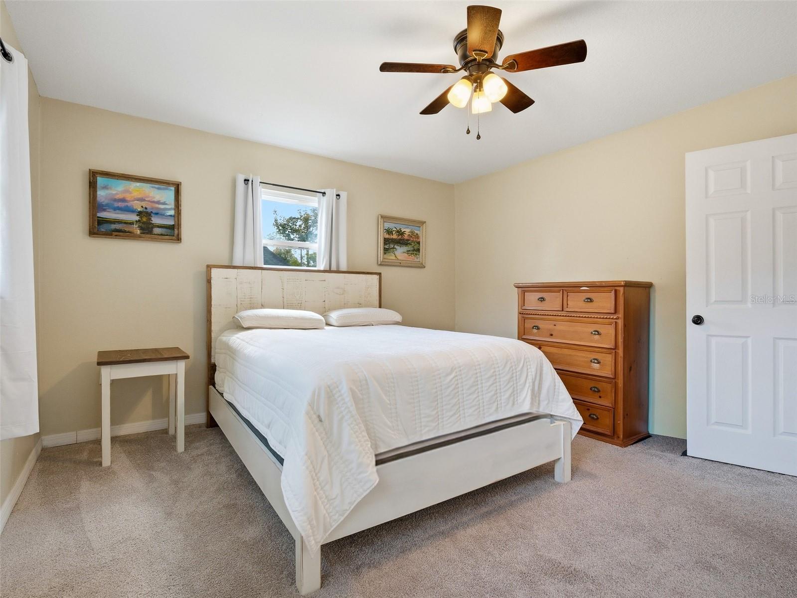 Image 24 of 40 For 975 Boston Avenue