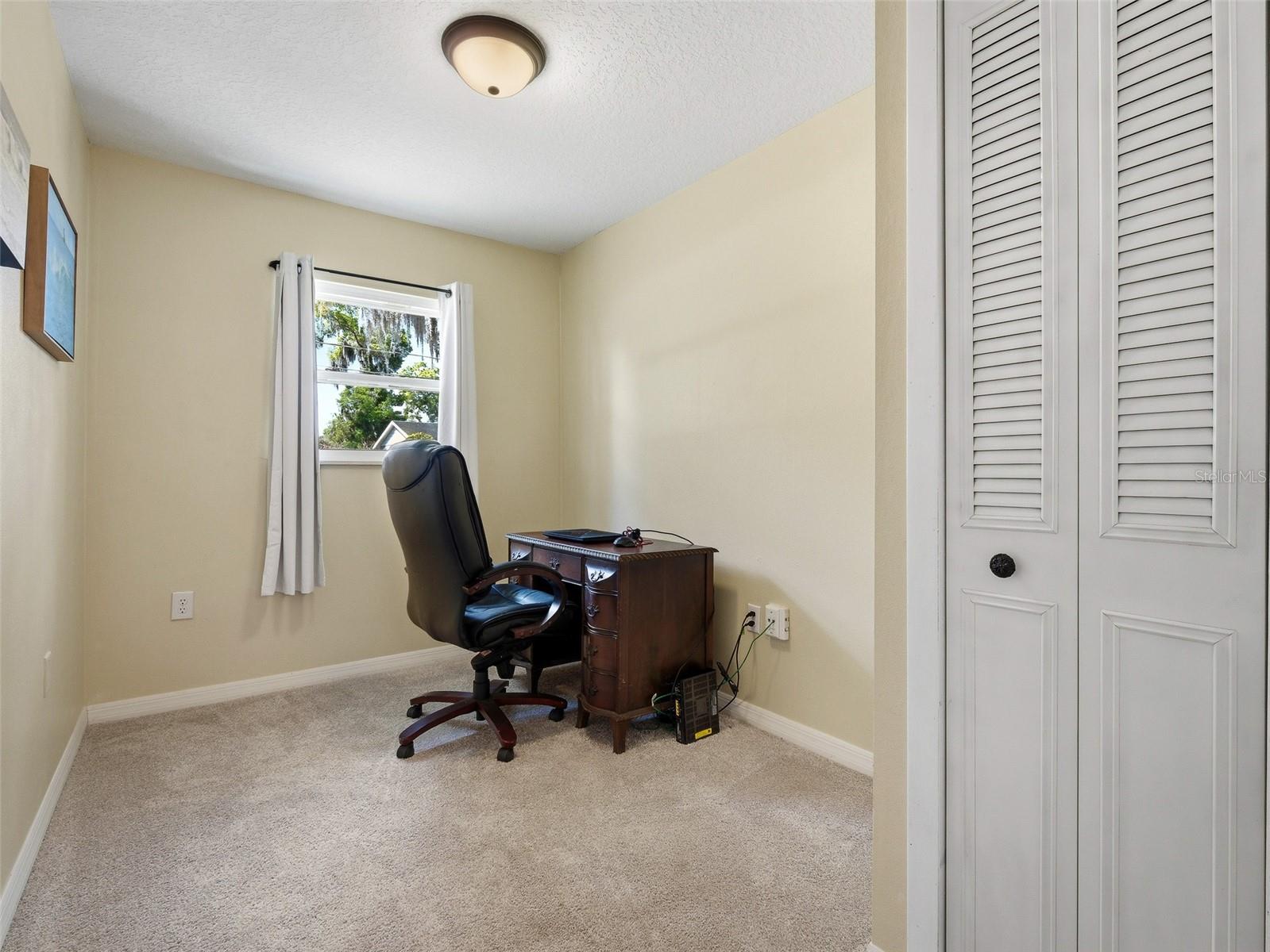 Image 29 of 40 For 975 Boston Avenue