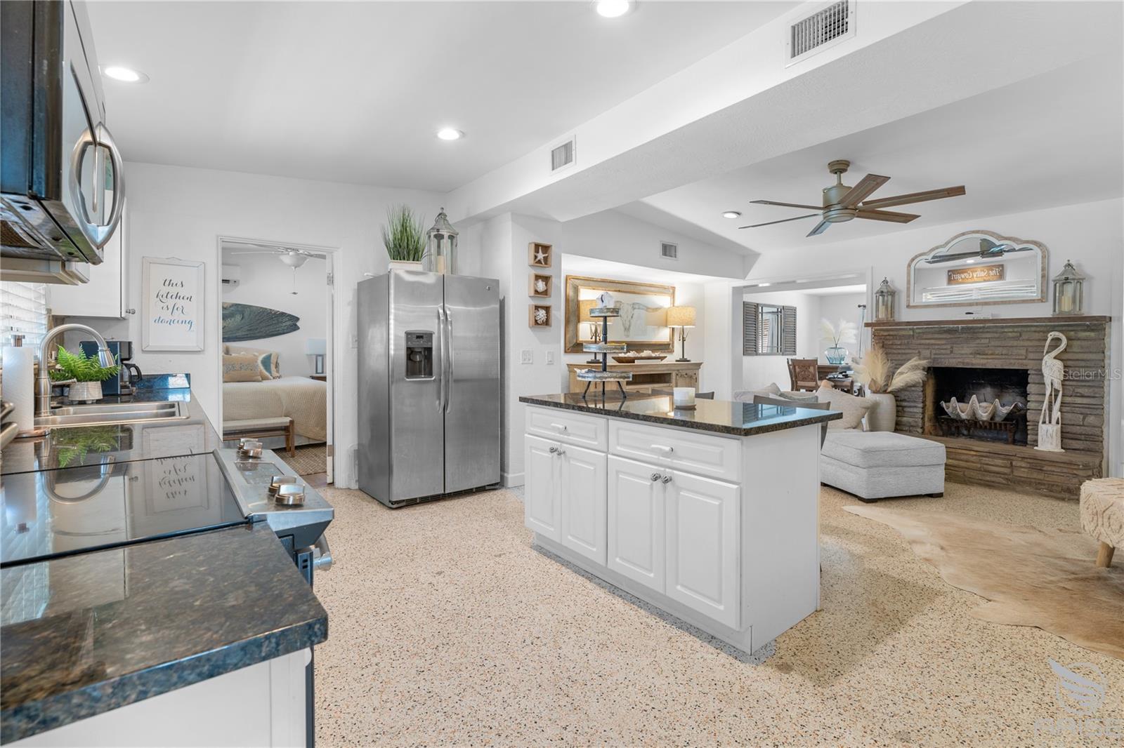 Image 16 of 46 For 2600 Coral Way