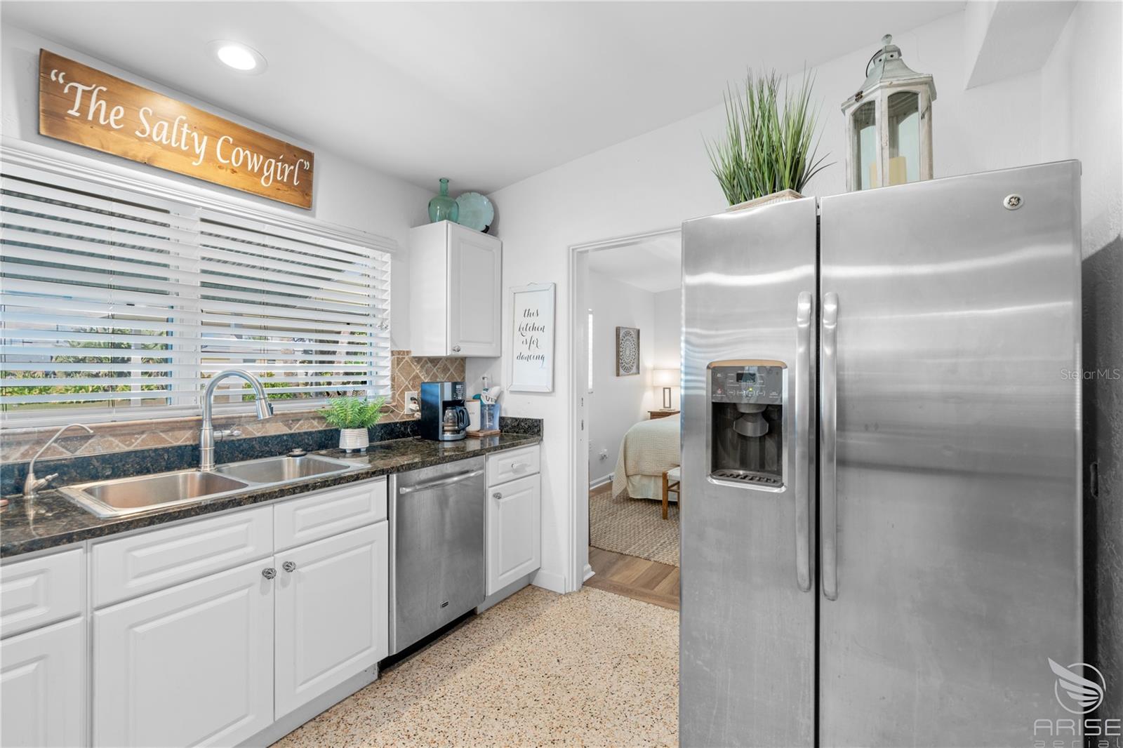 Image 20 of 46 For 2600 Coral Way