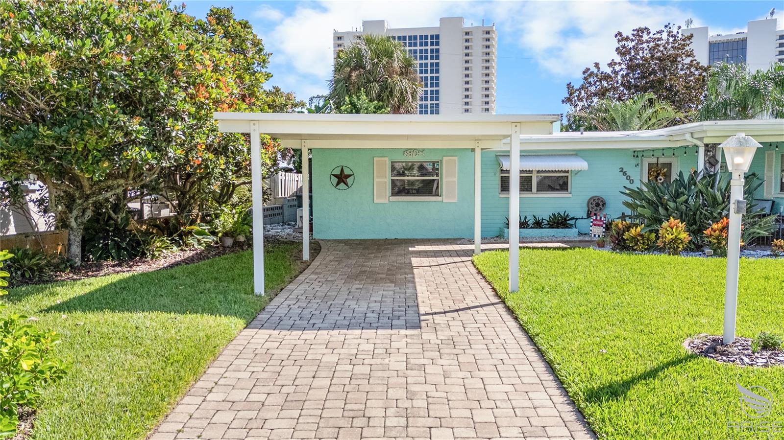 Image 37 of 46 For 2600 Coral Way