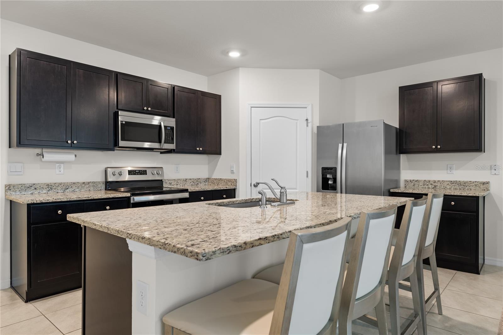 Image 15 of 34 For 2717 Neverland Drive