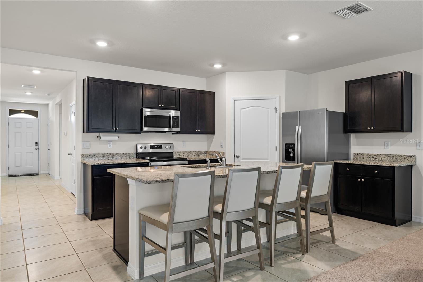 Image 16 of 34 For 2717 Neverland Drive