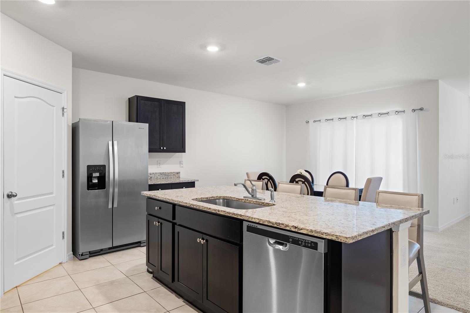 Image 17 of 34 For 2717 Neverland Drive