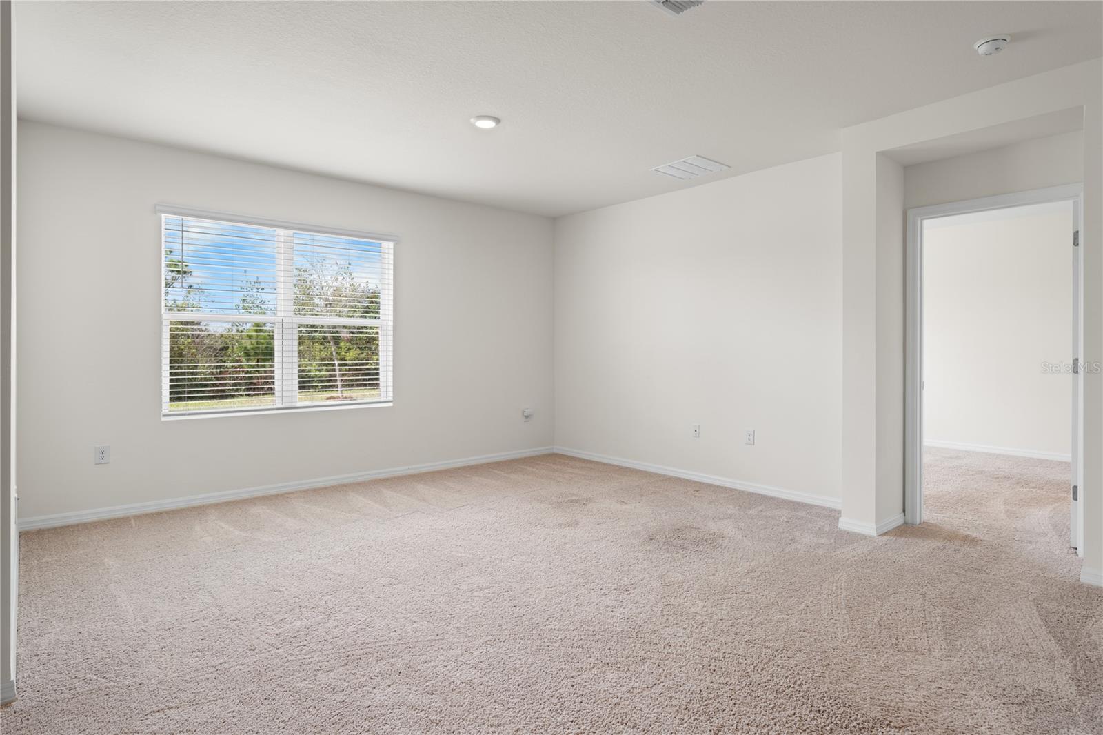 Image 20 of 34 For 2717 Neverland Drive