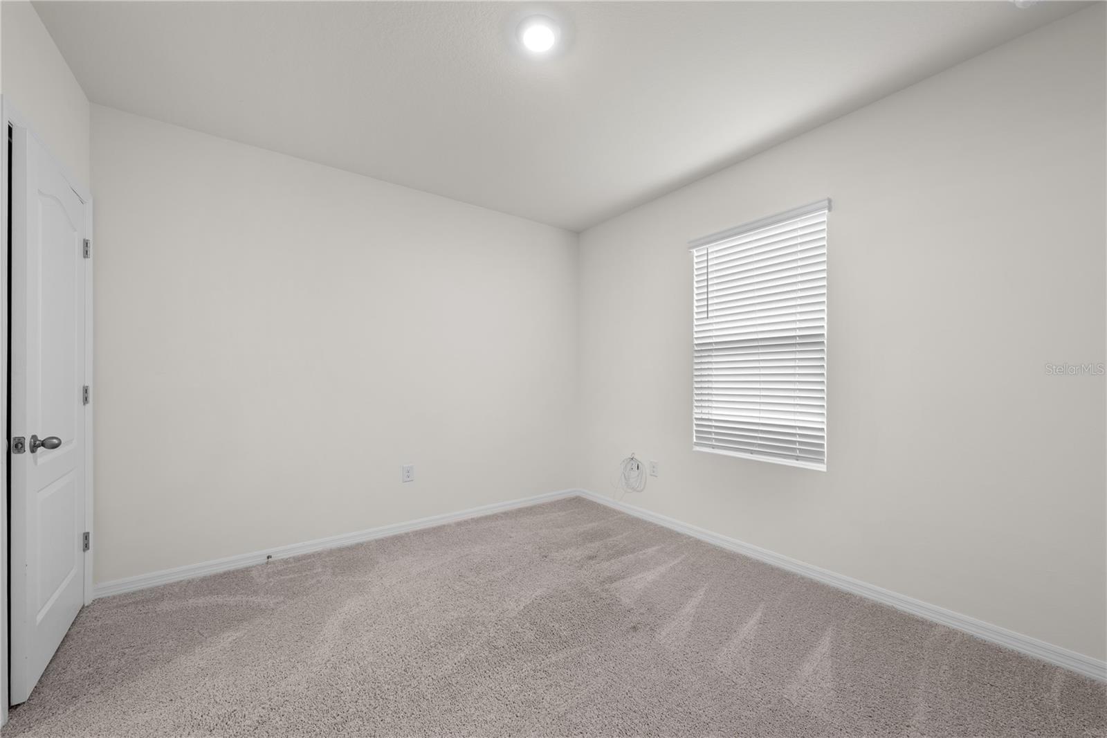 Image 26 of 34 For 2717 Neverland Drive