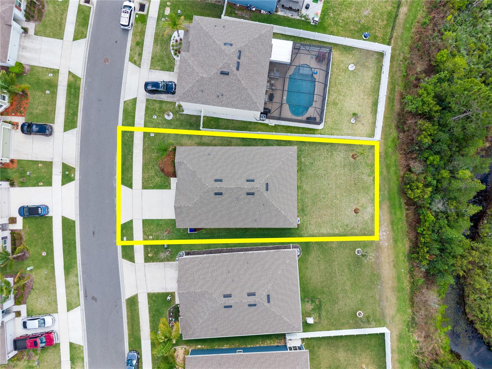 Image 3 of 34 For 2717 Neverland Drive