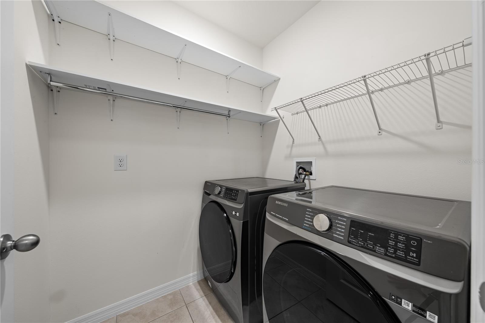 Image 30 of 34 For 2717 Neverland Drive