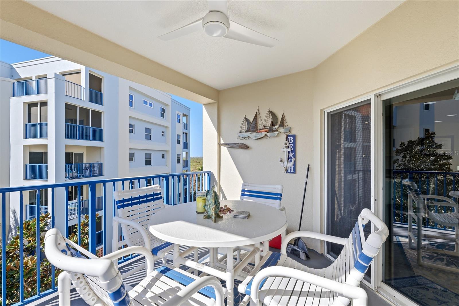 Image 15 of 53 For 5300 Atlantic Avenue 9-401