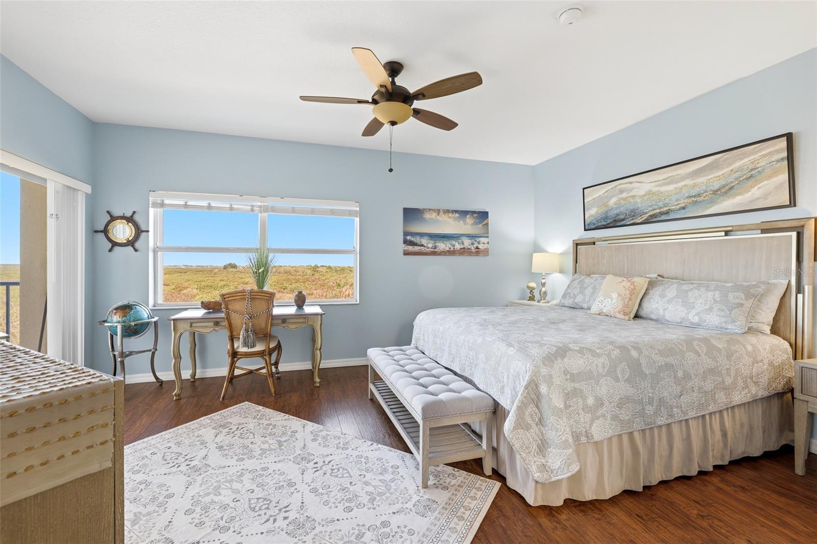 Image 21 of 53 For 5300 Atlantic Avenue 9-401