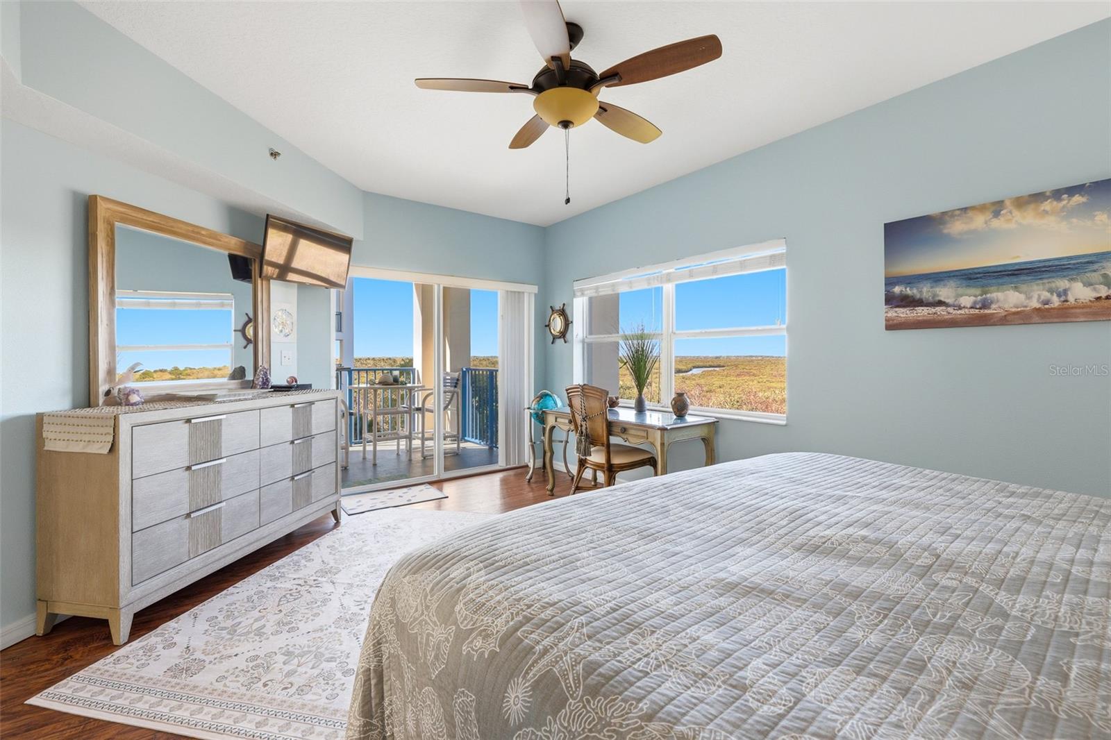 Image 23 of 53 For 5300 Atlantic Avenue 9-401