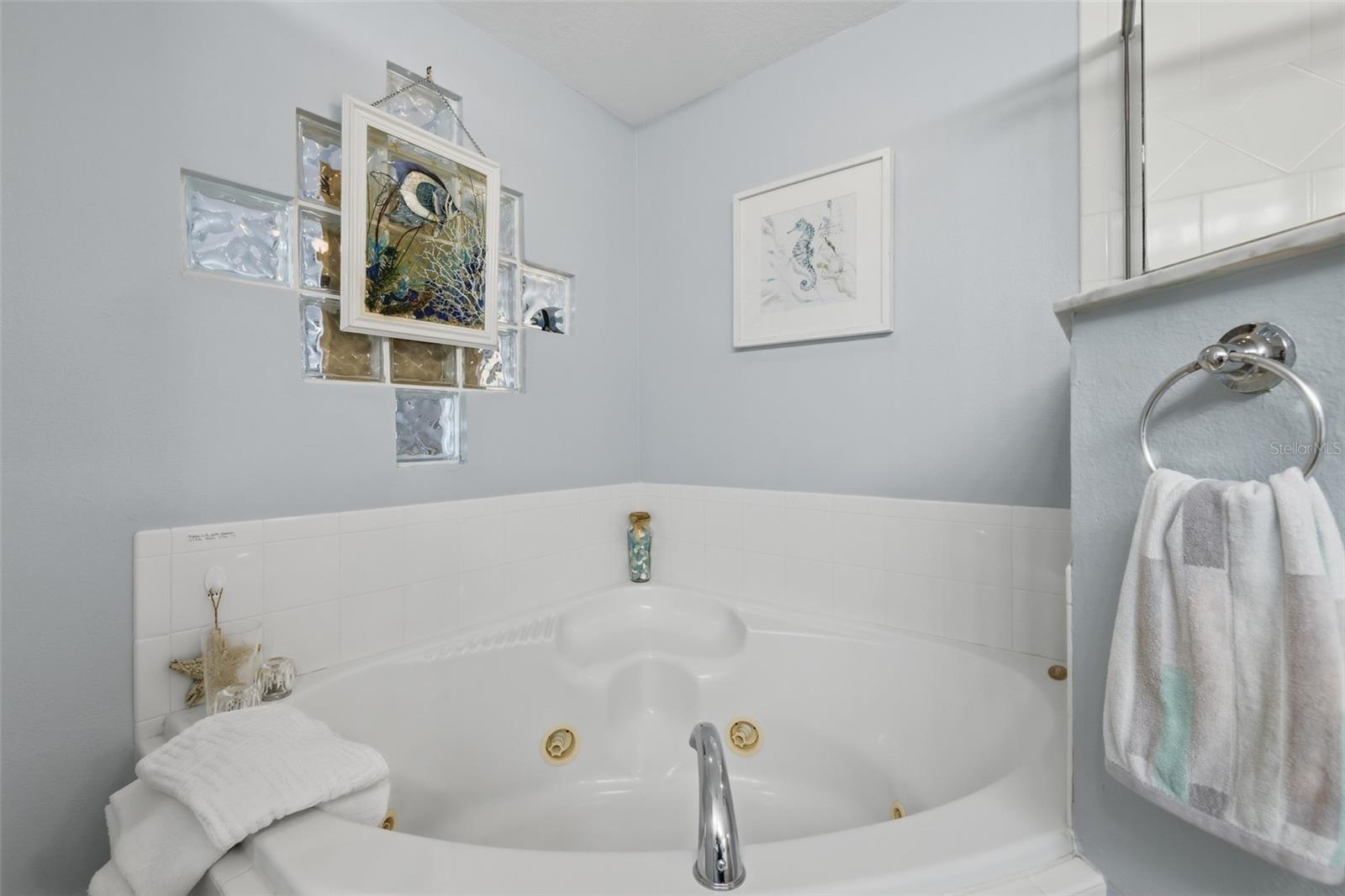 Image 29 of 53 For 5300 Atlantic Avenue 9-401