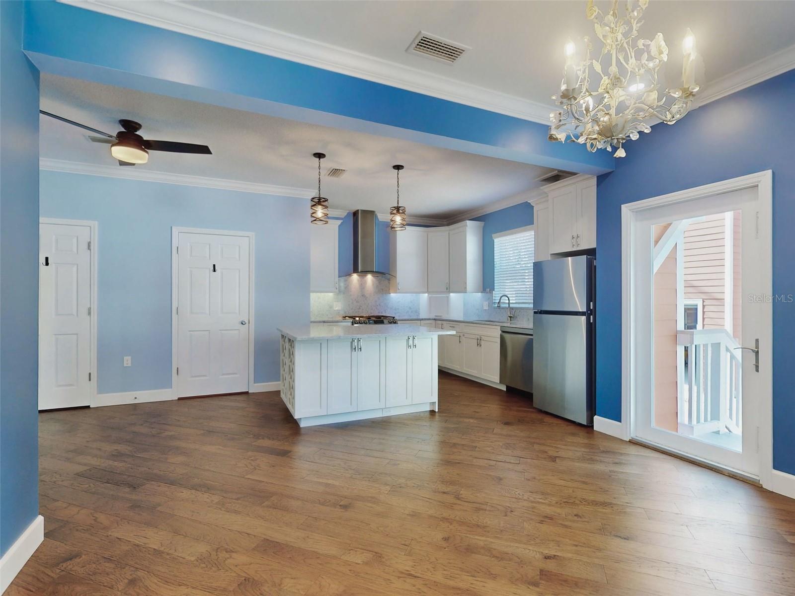 Image 11 of 55 For 76 Duero Street