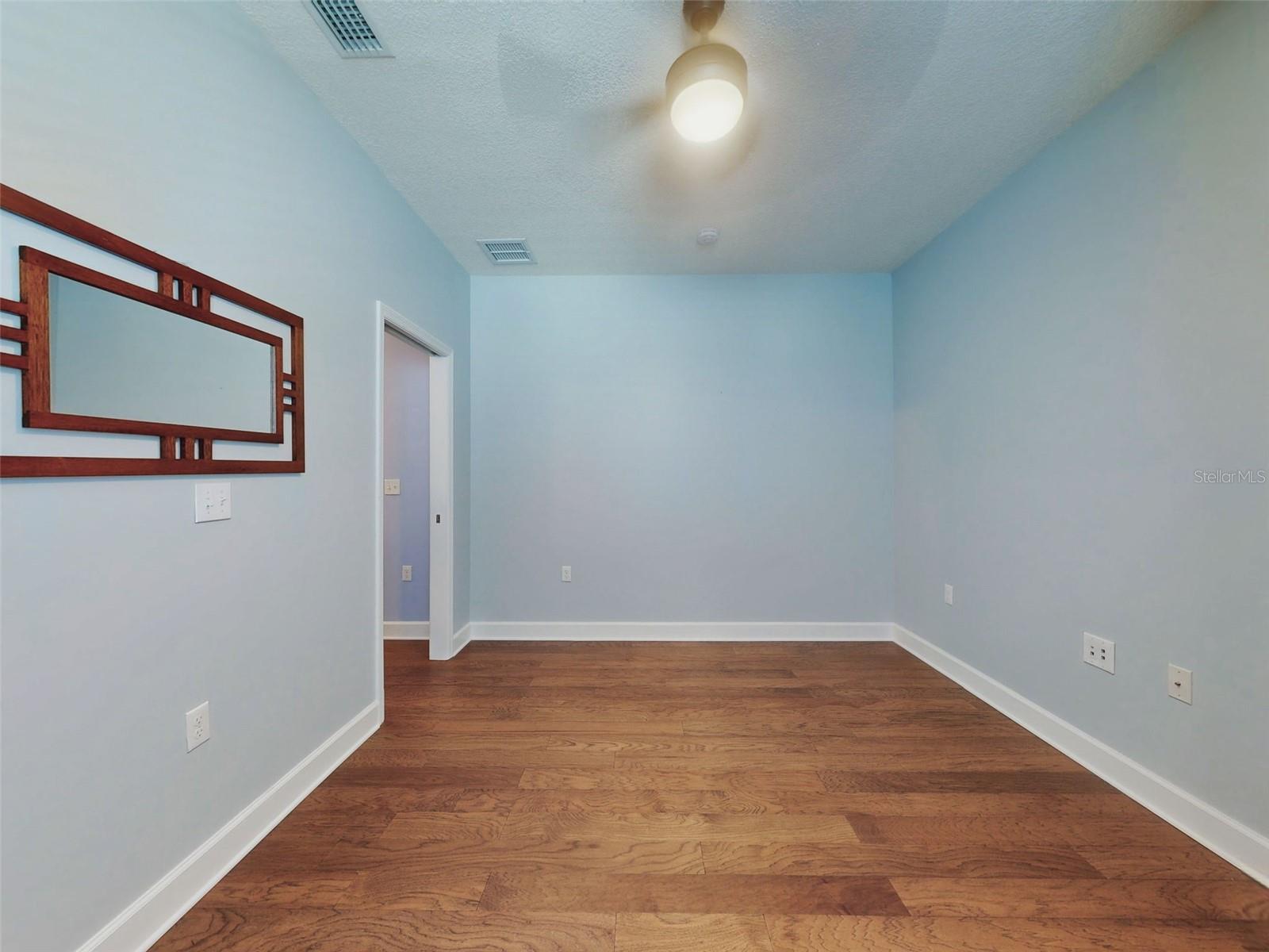 Image 19 of 55 For 76 Duero Street