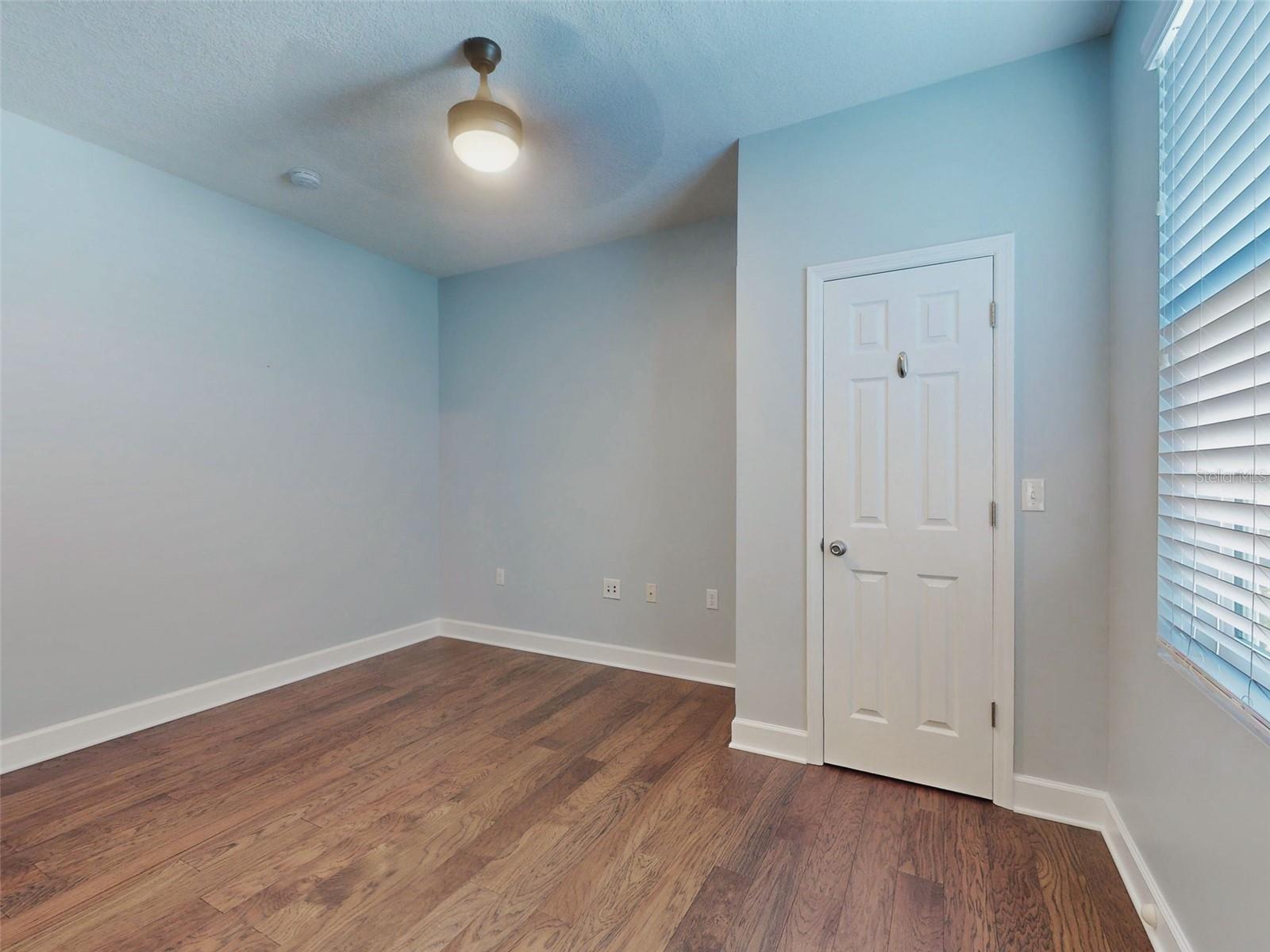 Image 21 of 55 For 76 Duero Street