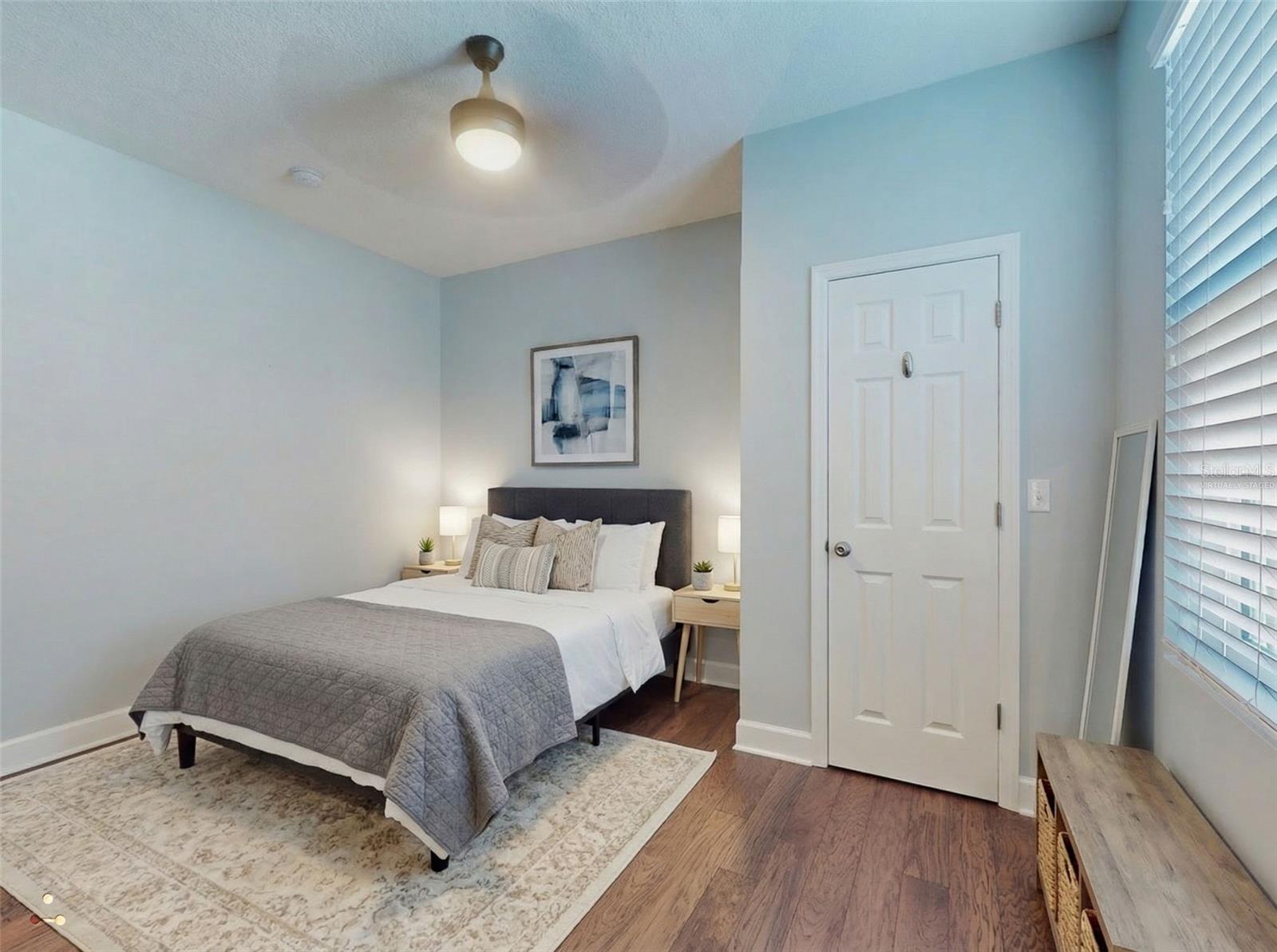 Image 22 of 55 For 76 Duero Street