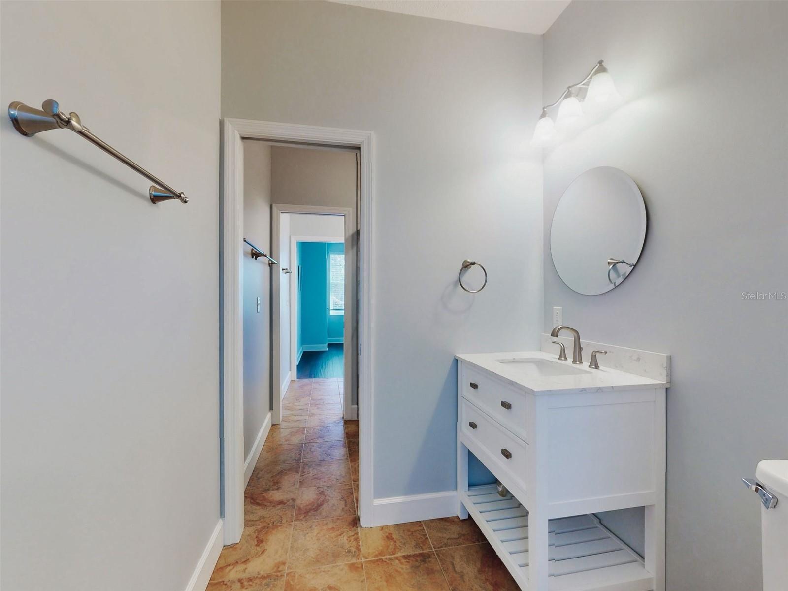 Image 23 of 55 For 76 Duero Street