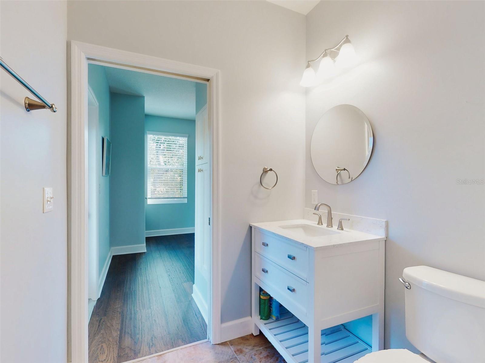 Image 25 of 55 For 76 Duero Street