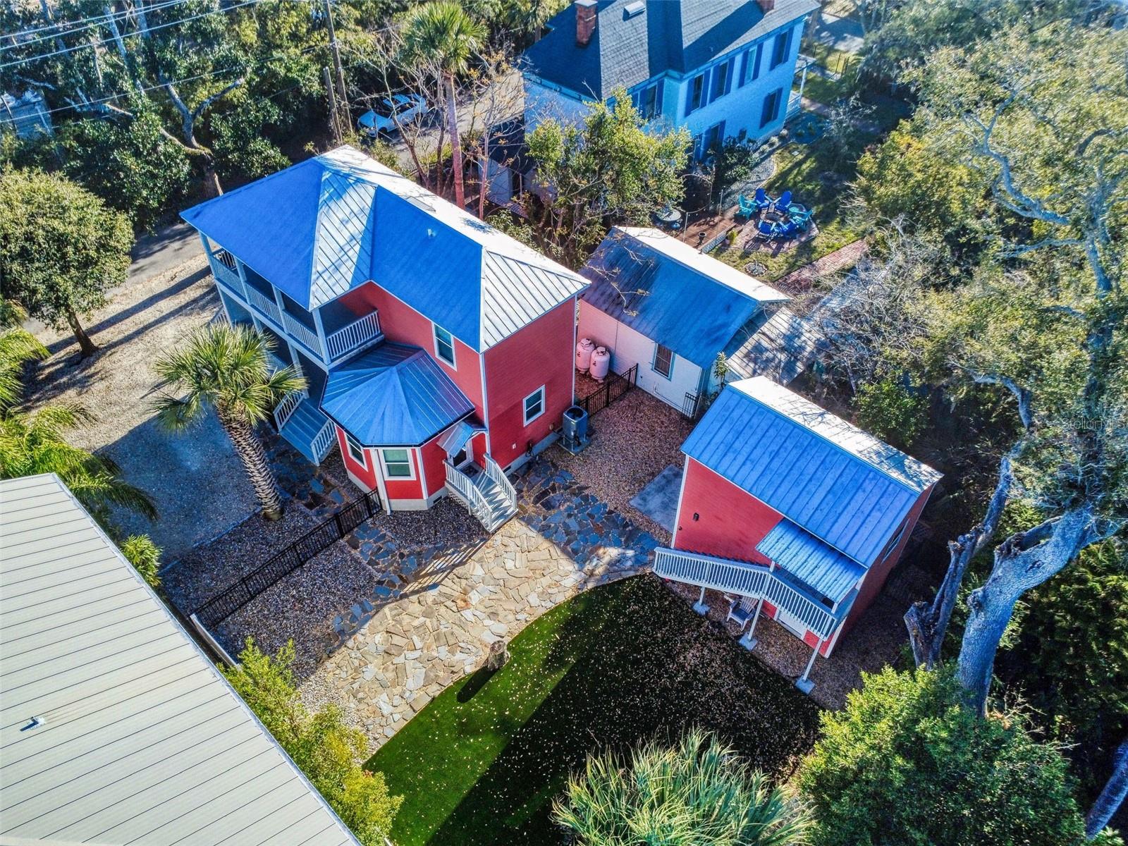 Image 43 of 55 For 76 Duero Street